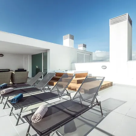 Penthouse Isabela Vistamar - Rooftop & Jacuzzi Appartamento Albufeira