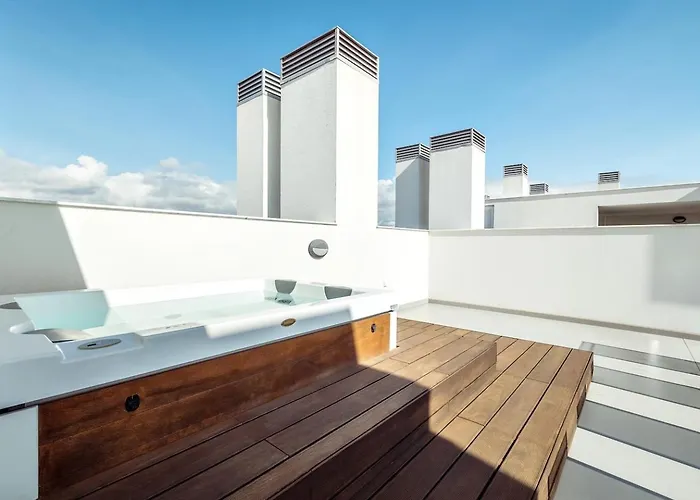 Penthouse Isabela Vistamar - Rooftop & Jacuzzi * Albufeira