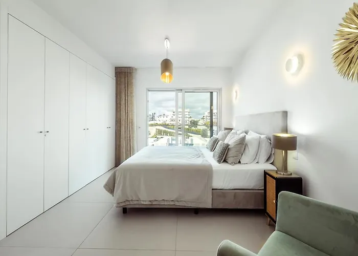 Penthouse Isabela Vistamar - Rooftop & Jacuzzi * Albufeira