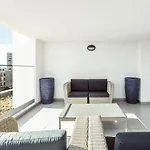 Penthouse Isabela Vistamar - Rooftop & Jacuzzi شقة